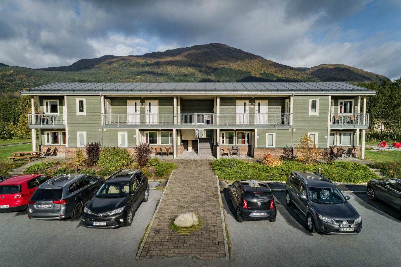 Forde Gjestehus Og Camping Exterior foto
